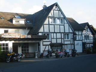 Bierenbacher Hof, Bild vom 08.10.2006